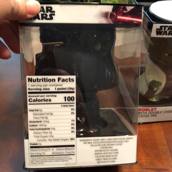 Star Wars Ceramic Goblet with Chocolate Fudge Cocoa Mix - Yoda& Darth Varder - Picture 6 of 9